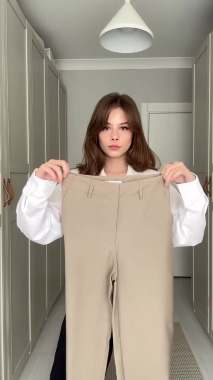 Women's High-Waist Straight Trousers in Cotton Stretch