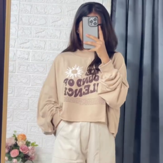 Women's Oversized Graphic Cropped Sweatshirt in Cotton Fleece