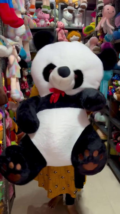 Giant panda plush toy detail