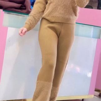 ArcticBlend Fleece Pullover with Elastic Cuffs