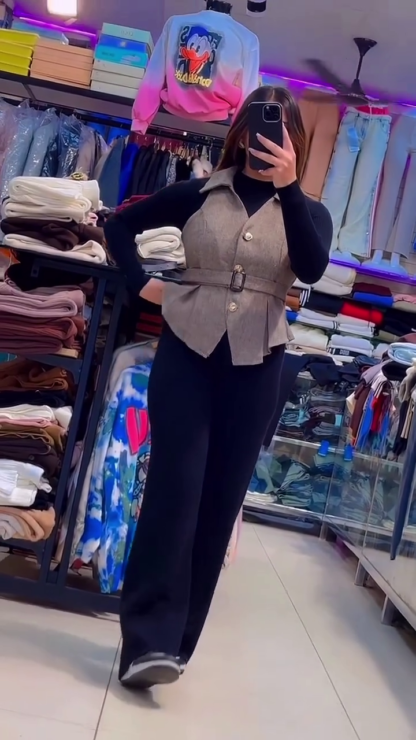 Wool-Blend Belted Waistcoat with Winter Inner Top