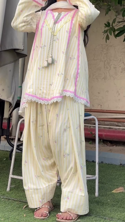 Pastel Kurti Set with Lace Detailing