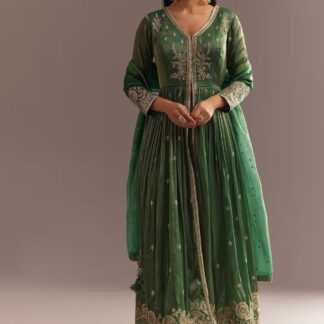 Serene Simplicity Loose-Fit Ivory Kurta Set for Lounging