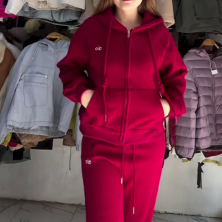 LuxeEase Women's Fleece Tracksuit Set with Drawstring Pants