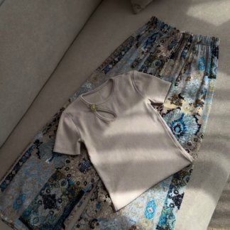 Beige Short-Sleeve Top with Patterned Wide-Leg Pants