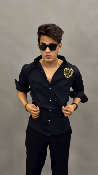 Men's Tailored Fit Shirt with Crest Badge, White or Black